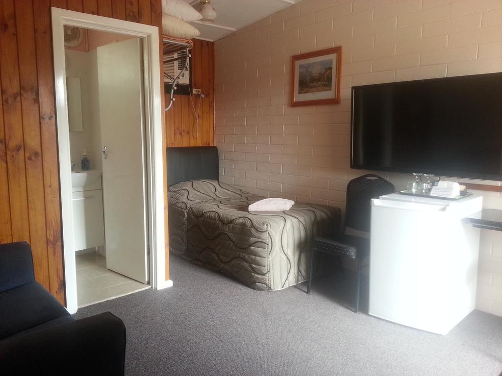 Nhill Oasis Motel Eksteriør billede