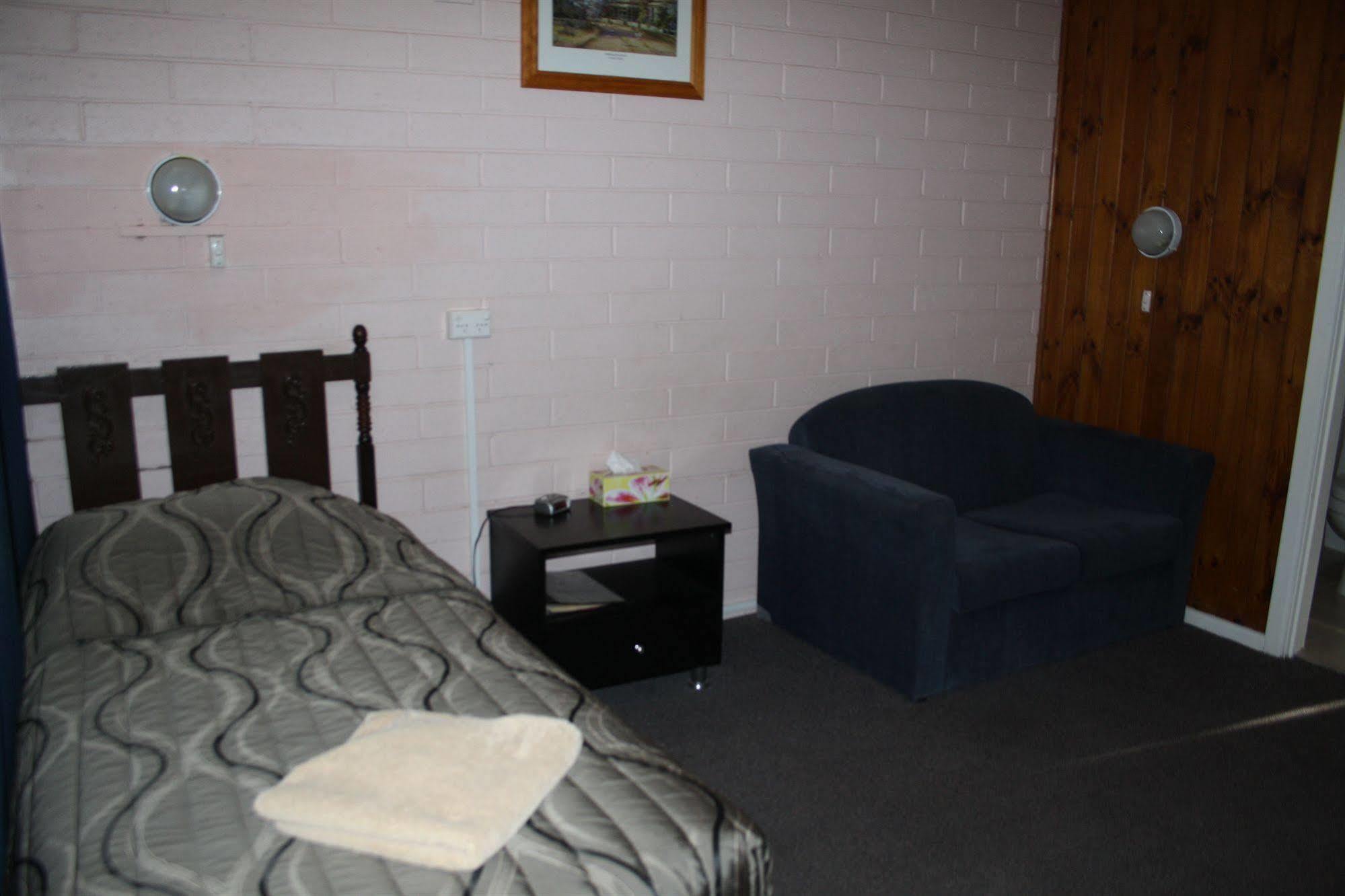 Nhill Oasis Motel Eksteriør billede